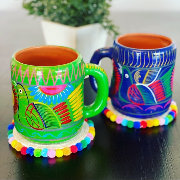 E&E Craft Shoppe| Pom Pom macramé drink coasters - Picture 2 of 5